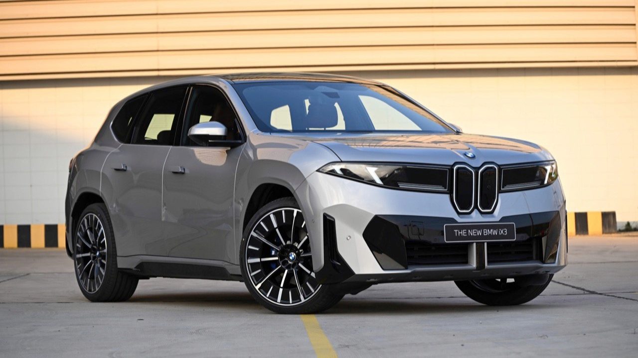รับซื้อรถ BMW iX3 มือสอง SUV EV ขนาดกลาง