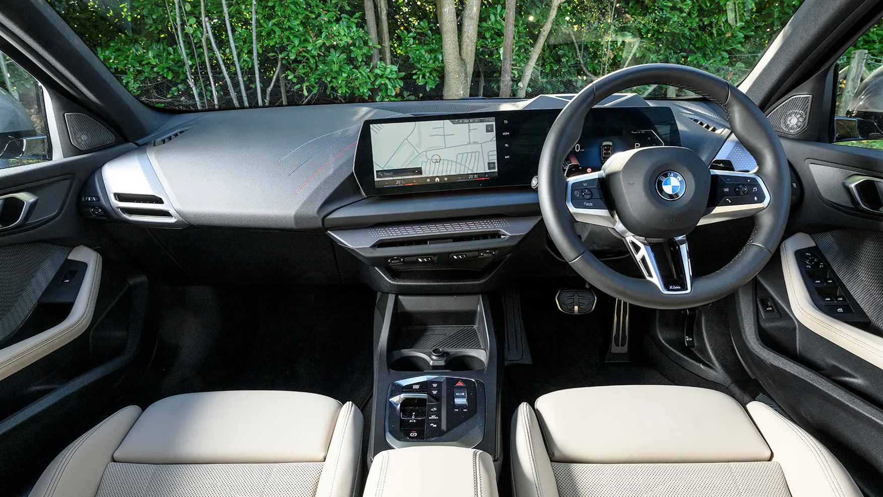 ภายใน BMW Series 1 มือสอง Hatchback