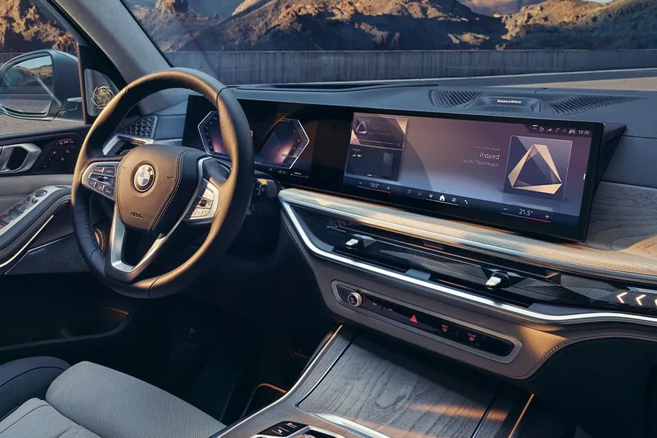 ภายใน BMW X7 มือสอง SUV หรู 7 ที่นั่ง