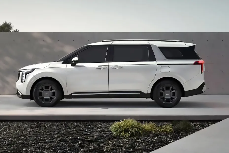 ขาย Kia Carnival มือสอง ราคากลาง