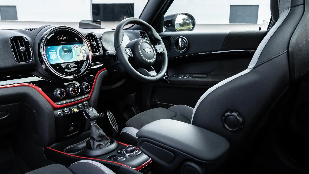 ภายใน Mini Countryman มือสอง พรีเมียมทันสมัย