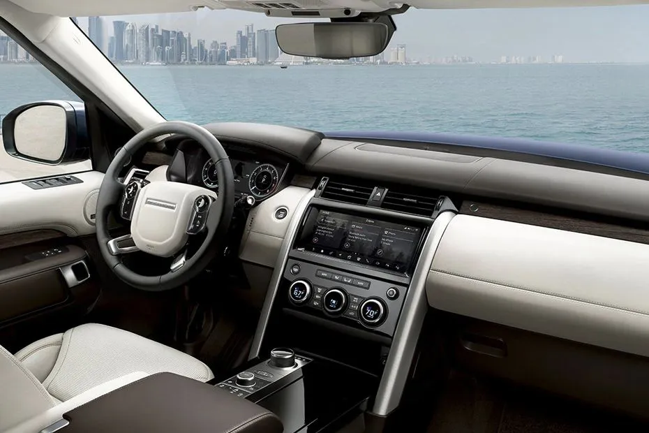 ภายใน Land Rover Discovery มือสอง หรูหรา กว้างขวาง