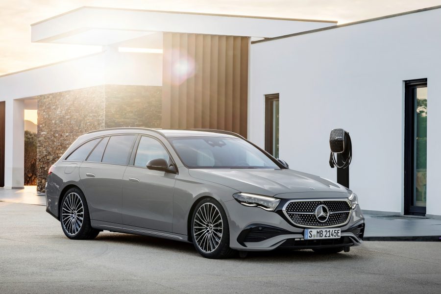รับซื้อรถ Mercedes-Benz E-Class Estate มือสอง ราคาสูง