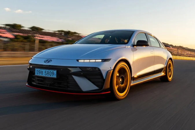 รับซื้อรถ Hyundai IONIQ 6 มือสอง