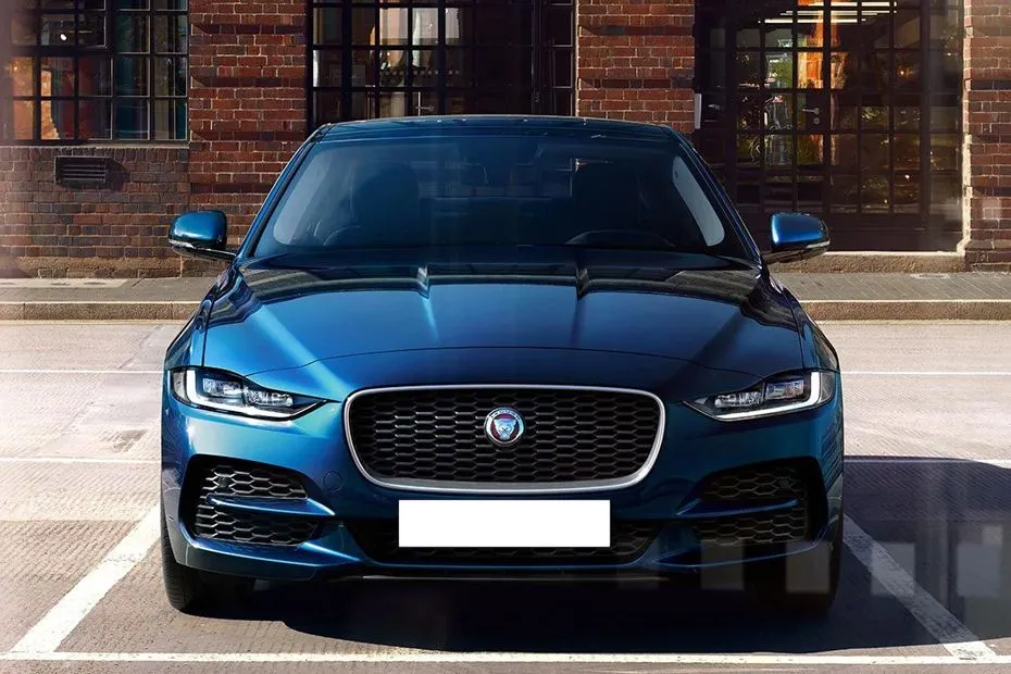 รับซื้อรถ Jaguar XE มือสอง ราคาสูง
