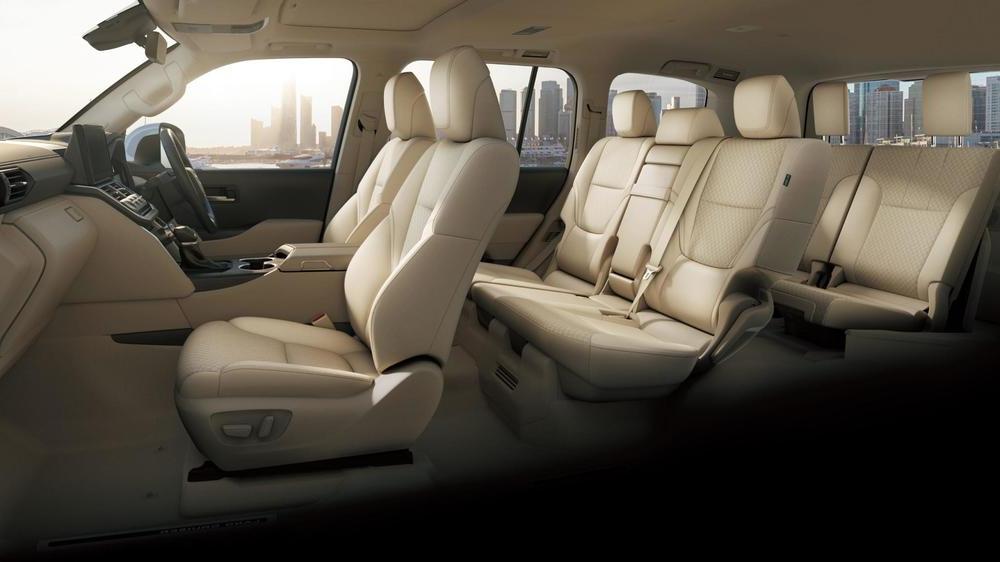 ภายใน Toyota Land Cruiser มือสอง SUV ระดับตำนาน