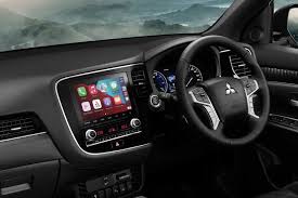 ภายใน Mitsubishi Outlander มือสอง SUV Hybrid