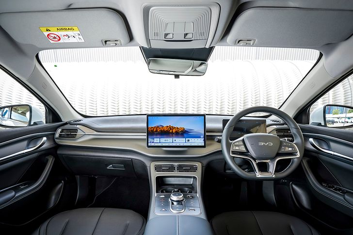 ภายใน BYD Seal มือสอง หรูหรา ทันสมัย