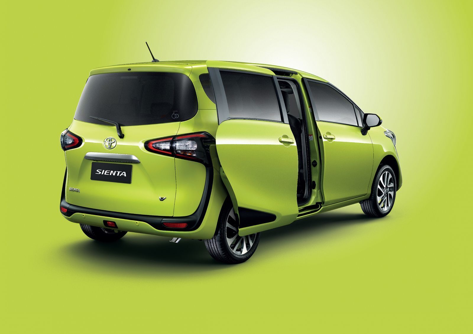 ทีมงานรับซื้อรถ Toyota Sienta มือสอง กรุงเทพ
