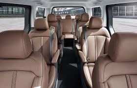 ภายใน Hyundai Staria มือสอง กว้างขวาง