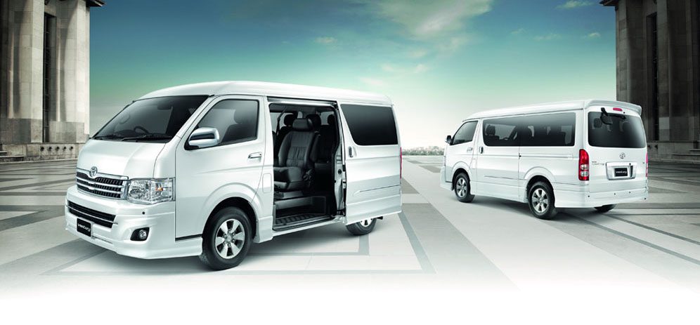 ทีมงานรับซื้อรถ Toyota Ventury มือสอง กรุงเทพ